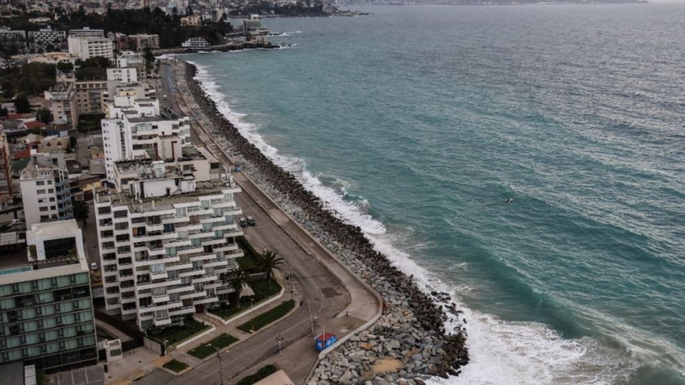 20250730 Vista del oleaje en Viña del Mar, Chile, el 30 de julio de 2025.