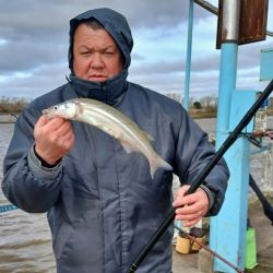 La pesca fue interesante, con mejores resultados fondeados, pero en lugares puntuales, también se pudo practicar la actividad en superficie. 