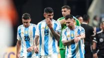 Nahuel Molina, Lionel Messi, Cristian Romero y Dibu Martínez