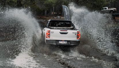 Hasta el 3 de agosto, los miembros de Club Toyota podrán disfrutar de una exclusiva clínica de manejo off-road en las montañas.