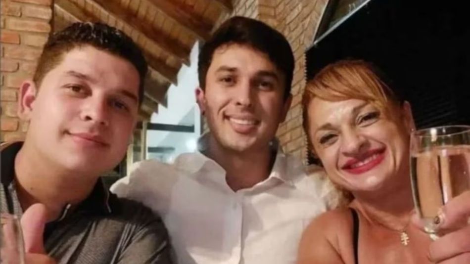 Alejandra Locomotora Oliveras y sus hijos