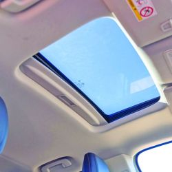 La chata compacta del Ovalo sumó nuevas versiones e incorporó tracción 4x4 de  serie en todas las variantes con una clara orientación al off-road.