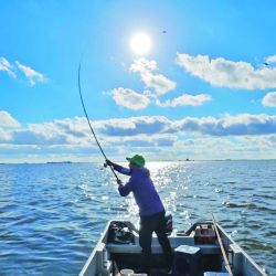 Calidad superlativa en un momento difícil para otras lagunas. Ejemplares de 40 cm capturados con líneas de 1,50 m máximo, en un ámbito que no supera los dos metros de profundidad.