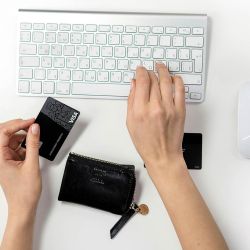 Compras internacionales online. | Foto:Freepicks