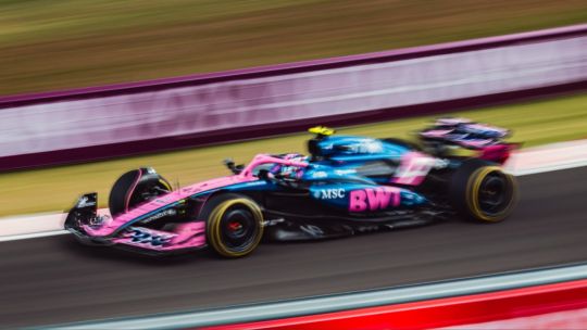 Franco Colapinto terminó último en un viernes de GP Hungría dominado por McLaren