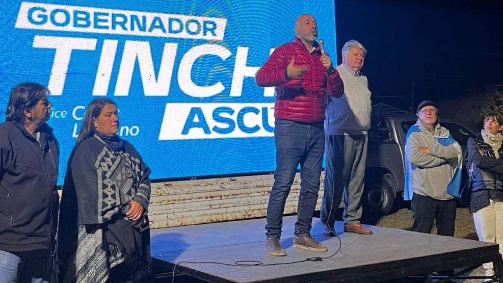 Martín Ascúa candidato a gobernador