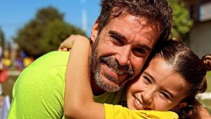 Nicolás Cabré y su hija Rufina