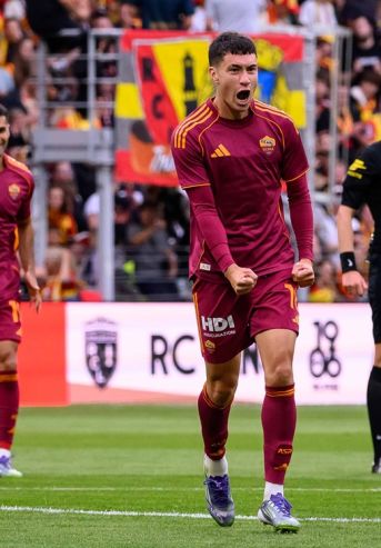 Soulé Roma 2-0