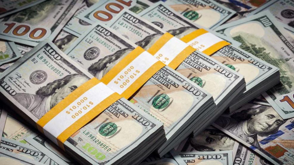 020825_dolar_shutterstock_g