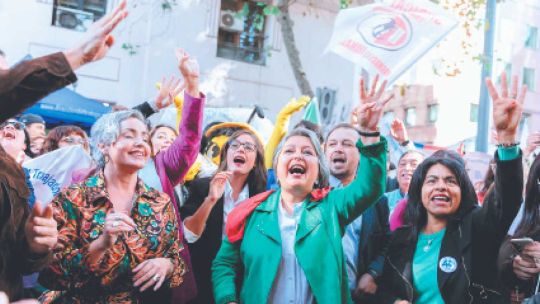 03_08_2025_jeannette_jara_izquierda_cedoc_g