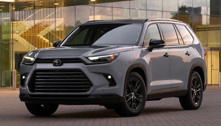 Toyota presentó el nuevo Grand Highlander: versiones, motores y precios