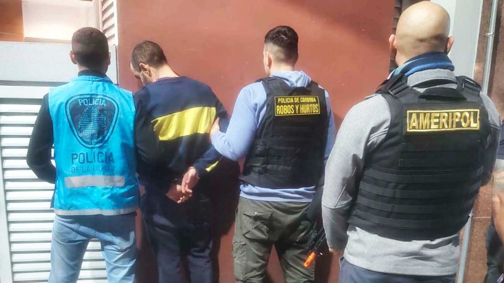 03_08_2025_carvalho_cedoc_g