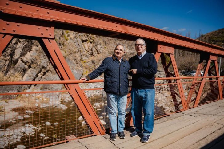 JALIL Y PASSALACQUA. Los gobernadores de Catamarca y Misiones firmaron un convenio de cooperación.