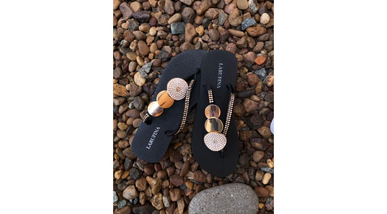 La Rufina Deluxe: El lujo hecho a mano que transforma pantuflas y ojotas en piezas de deseo
