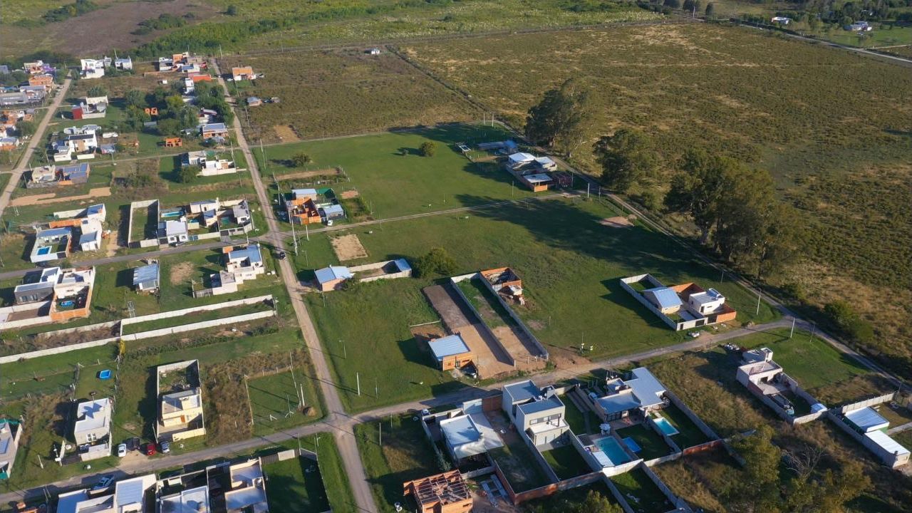 DIZZ: INVERTIR EN TIERRA CERCA DE TODO Y LEJOS DEL RUIDO | Foto:CONTENT NOTICIAS