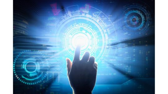 TECNOLOGÍA PARA POTENCIAR EL NEGOCIO: CLAVES PARA QUE LAS PYMES DEN EL SALTO EN UN MERCADO HIPERCOMPETITIVO