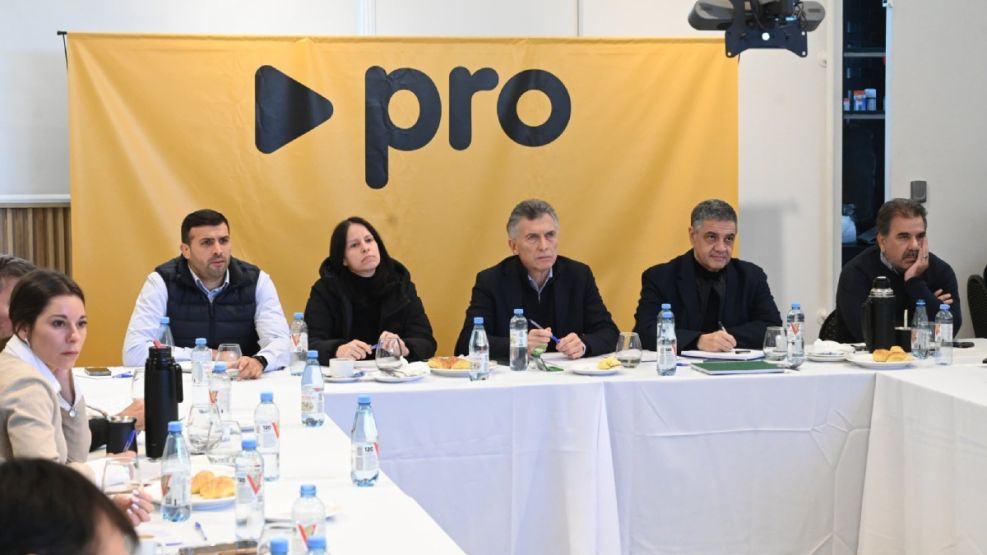 Reunión del PRO por el acuerdo con LLA