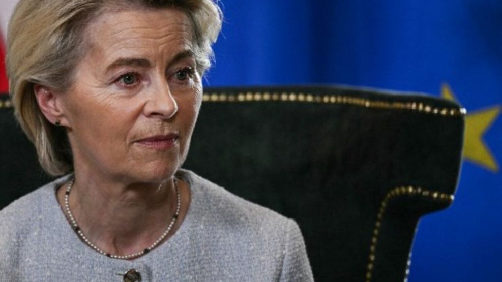 URSULA VON DER LEYEN DONALD TRUMP