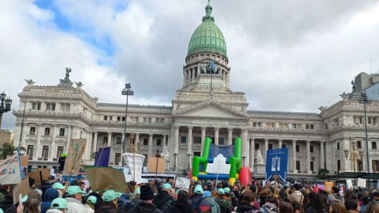 Movilización en el Congreso por la Ley de Discapacidad