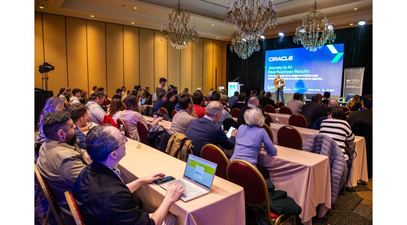 BIZZTECH SUMMIT: EL EVENTO QUE CONECTA INNOVACIÓN Y TECNOLOGÍA PARA POTENCIAR LOS NEGOCIOS DESEMBARCÓ EN BUENOS AIRES 