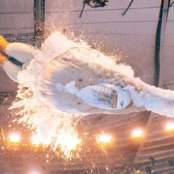Florian Wellbrock, de Alemania, compitiendo durante la final de 1500m de estilo libre masculino de natación en el Campeonato Mundial de Deportes Acuáticos, en Singapur. | Foto:Xinhua/Xue Yuge