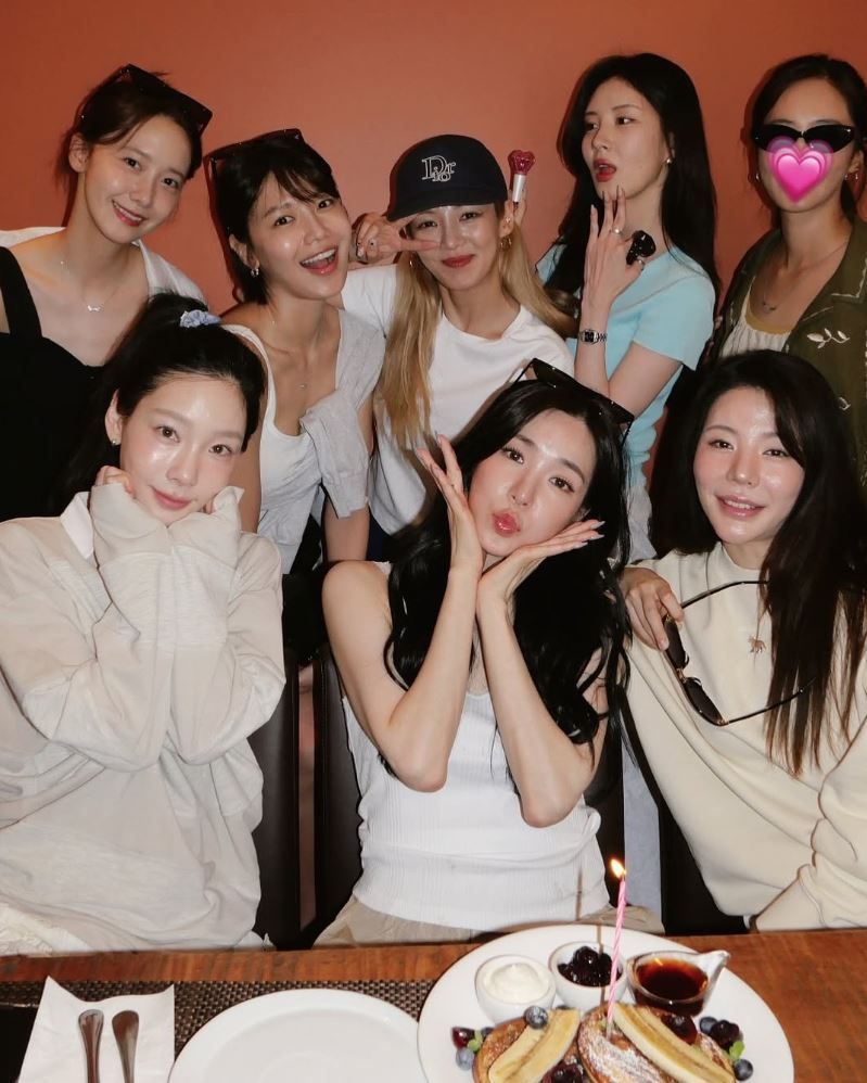 Girls Generation 18 aniversario
