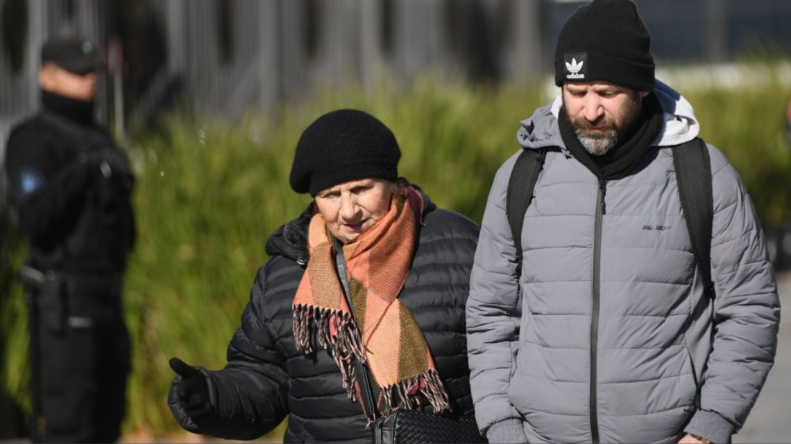 Cómo estará el clima en Buenos Aires durante la semana: días fríos, lloviznas y la vuelta del sol