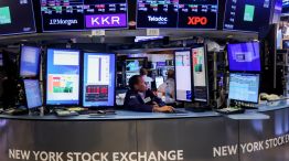US Stocks Drift From Records As Trump Ramps Up Tariff Threats