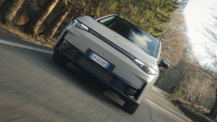 Leapmotor presentó su nuevo SUV eléctrico con 585 CV