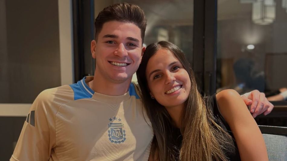 Emilia Ferrero y Julián Álvarez