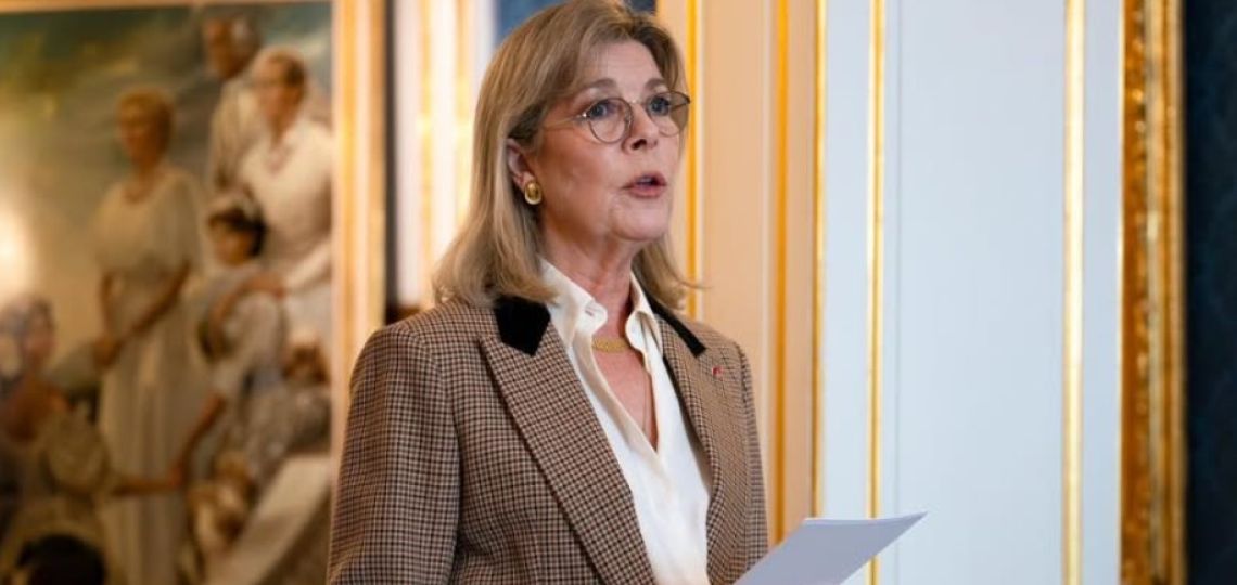 Carolina de Mónaco a sus 68 demuestra que el blazer es la prenda favorecedora y elegante a la vez