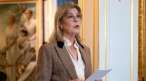 Carolina de Mónaco a sus 68 demuestra que el blazer es la prenda favorecedora y elegante a la vez