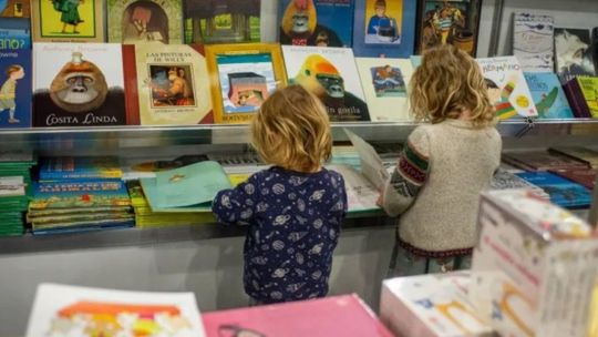 Feria del Libro Infantil 2026: más de 70 stands, promociones y espectáculos en vacaciones de invierno