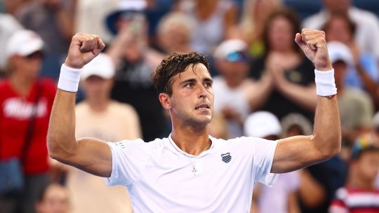 Tomás Etcheverry y Sebastián Báez debutaron con triunfo en el Masters de Cincinnati