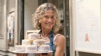Maru Botana enseña su receta preferida de alfajores de maicena