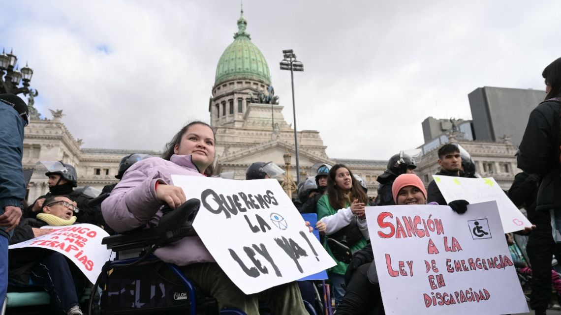 Milei rastreo la iniciativa de recuperación con los vetos posteriormente del rechazo del Congreso