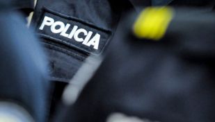Policías