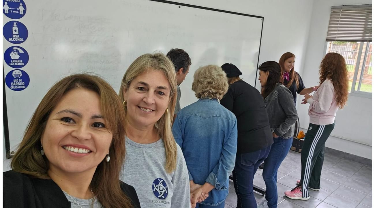 El Poder del Liderazgo: Cómo Transformar tu Vida desde Adentro hacia Afuera