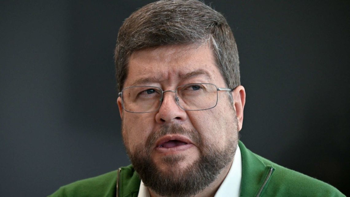 Samuel Dorina Medina.