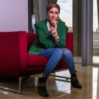 “La comunicación fue siempre mi idioma”: Viko Sansó de la Madrid y una trayectoria que se transforma en agencia digital.