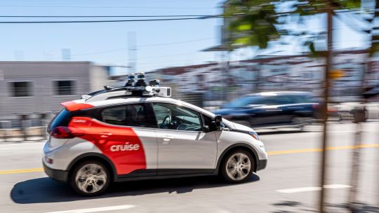 GM reactiva el desarrollo de vehículos autónomos tras fracaso de Cruise