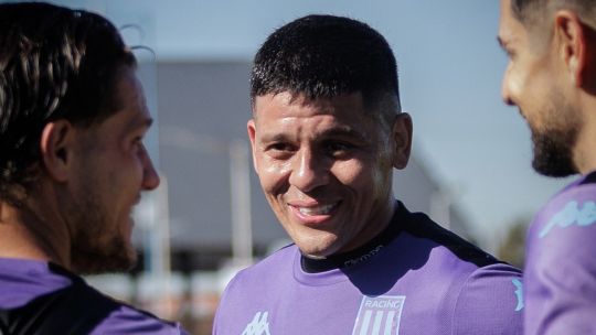Racing le dio la bienvenida a Marcos Rojo y recibió malas noticias sobre su habilitación