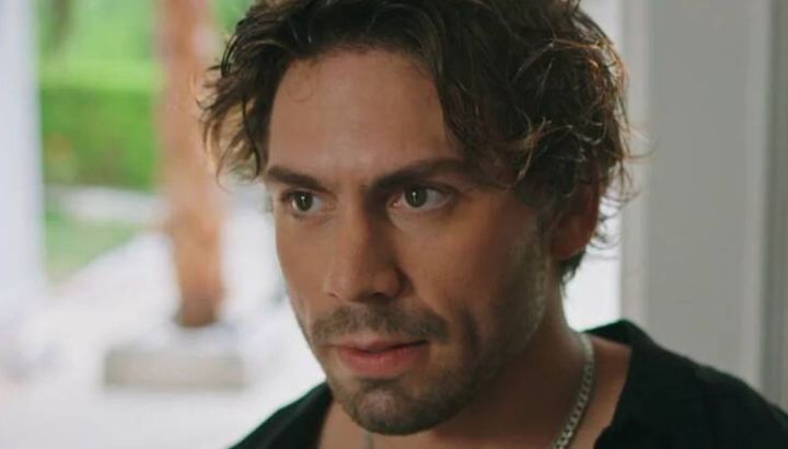 Conoce a Taro Emir Tekin, el actor que interpreta a Kaya en "Amor a Cualquier Precio"