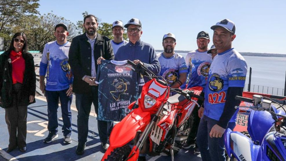 12-08-2025 Desafío Misiones motociclismo presentación Passalacqua