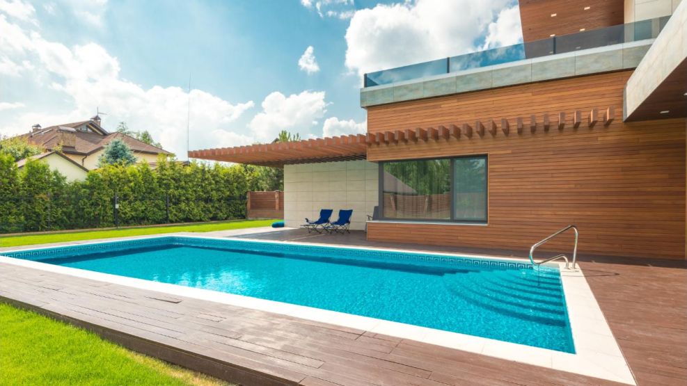 Construir una pileta: diseño, funcionalidad y confort en un solo proyecto