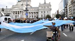 Marcha de jubilados en el congreso 20250813