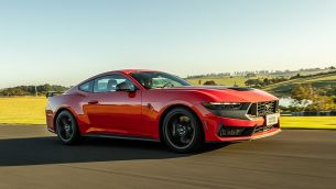 Ford Mustang Dark Horse