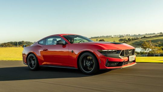 Ford Mustang Dark Horse