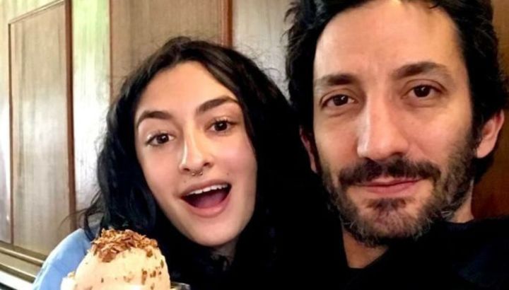 Amanda, la hija de Juan Minujín que brilla con su padre en Netflix y pisa cada vez más fuerte