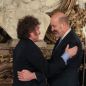 Sturzenegger defendió en medios los logros de LLA y Milei lo elogió insultando a periodistas